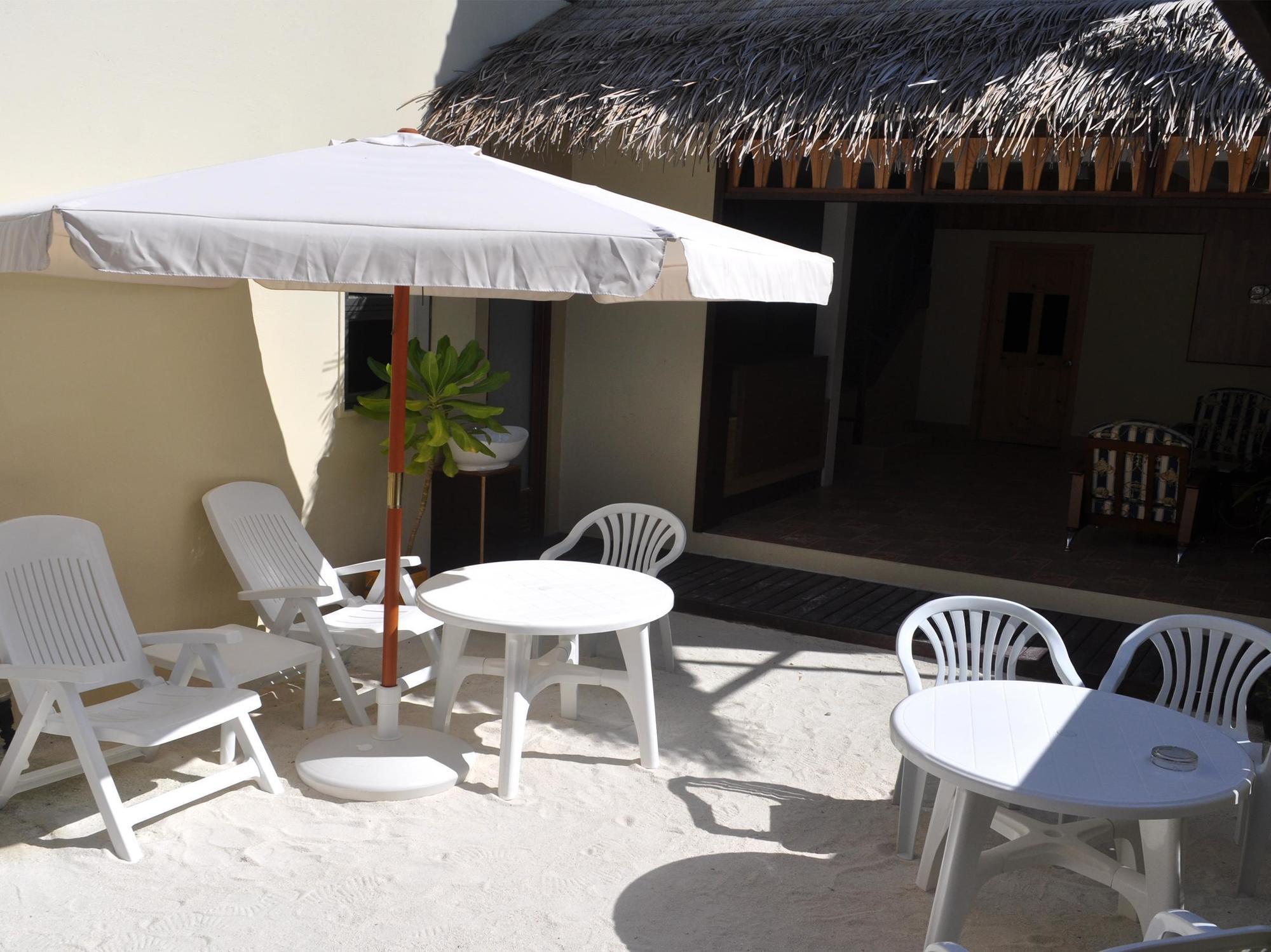 Hotel Water Breeze Maafushi Exterior foto